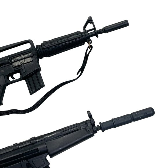 1/6 21st Century Toys Ultimate Soldier Submachine Guns For 12” GI Joe - Picture 3 of 8